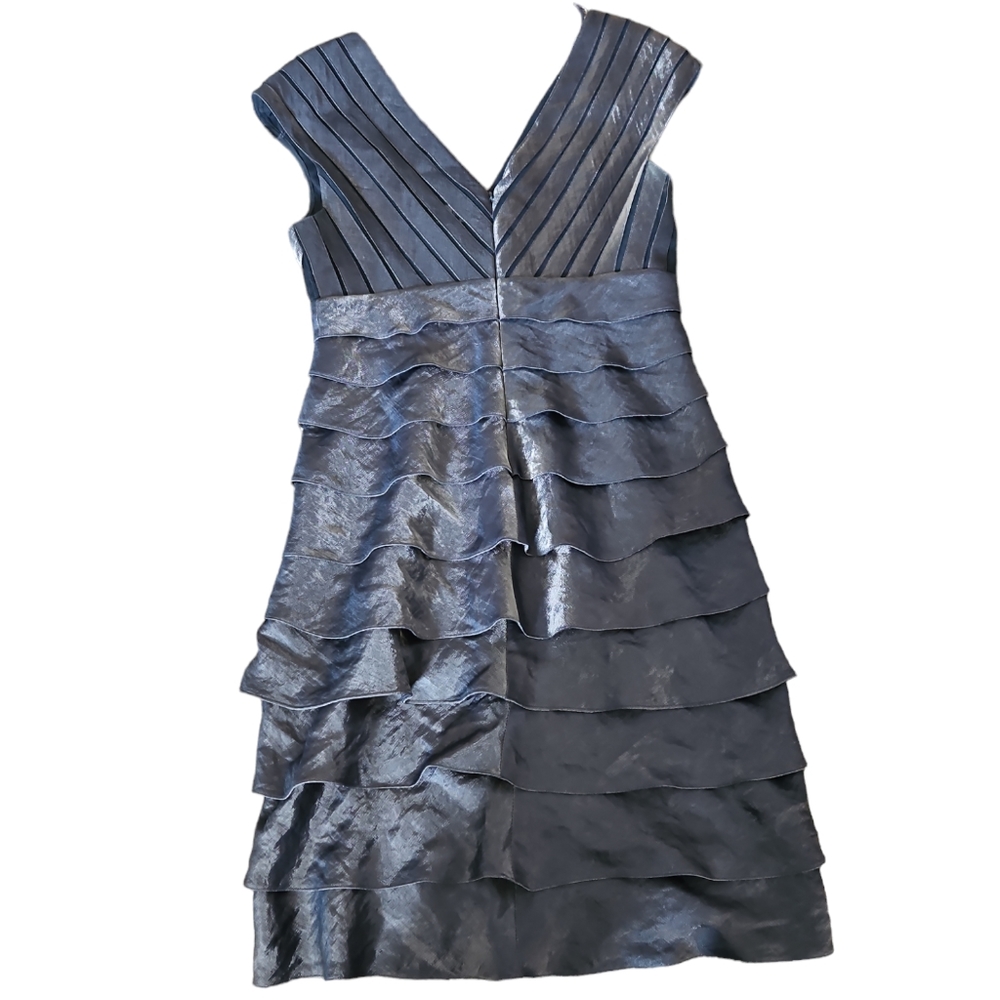 EXCELLENT CONDITION Adrianna Papell Dress Size 10